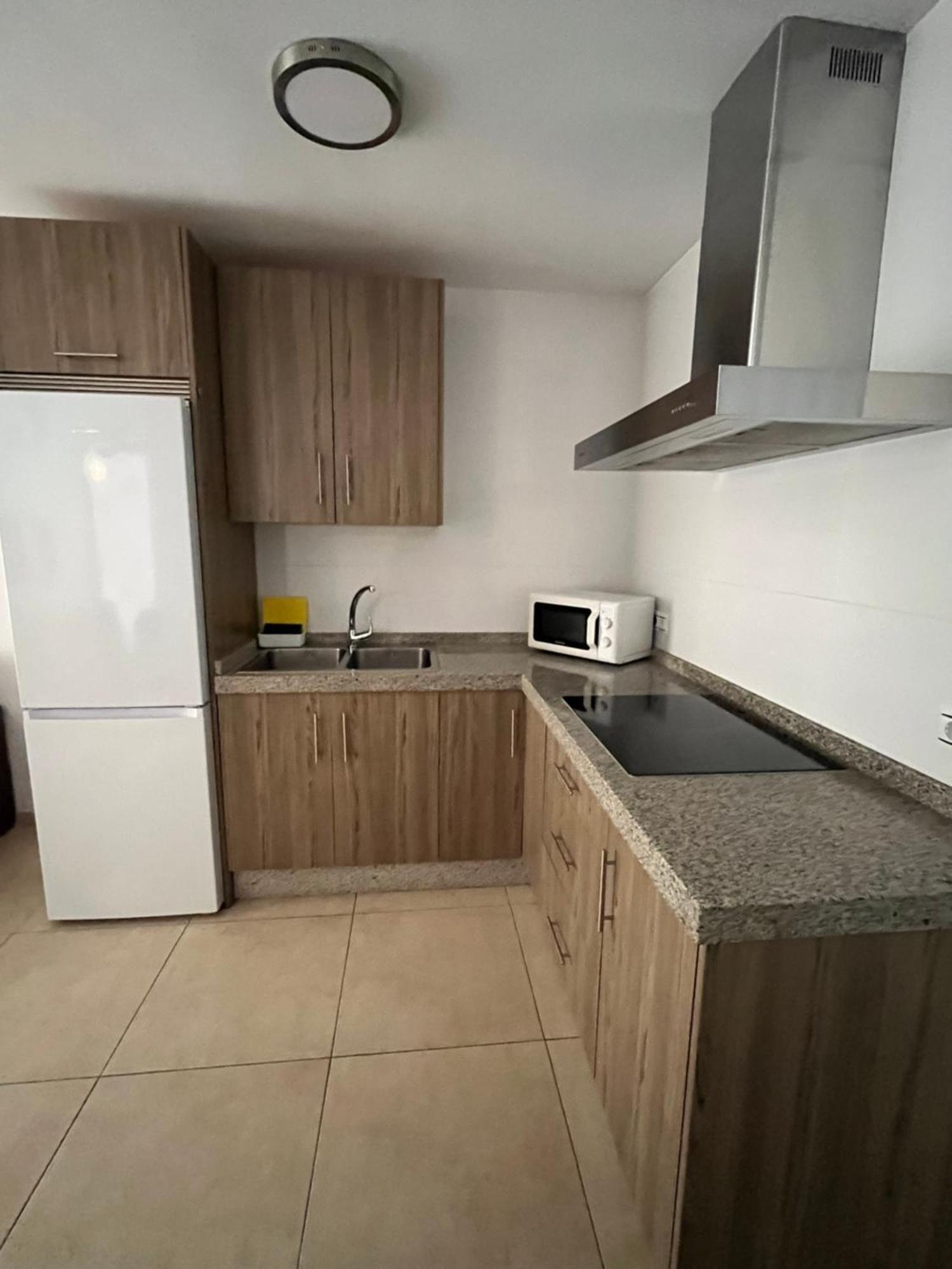 Amaner Capri Daire Torre Del Mar Dış mekan fotoğraf