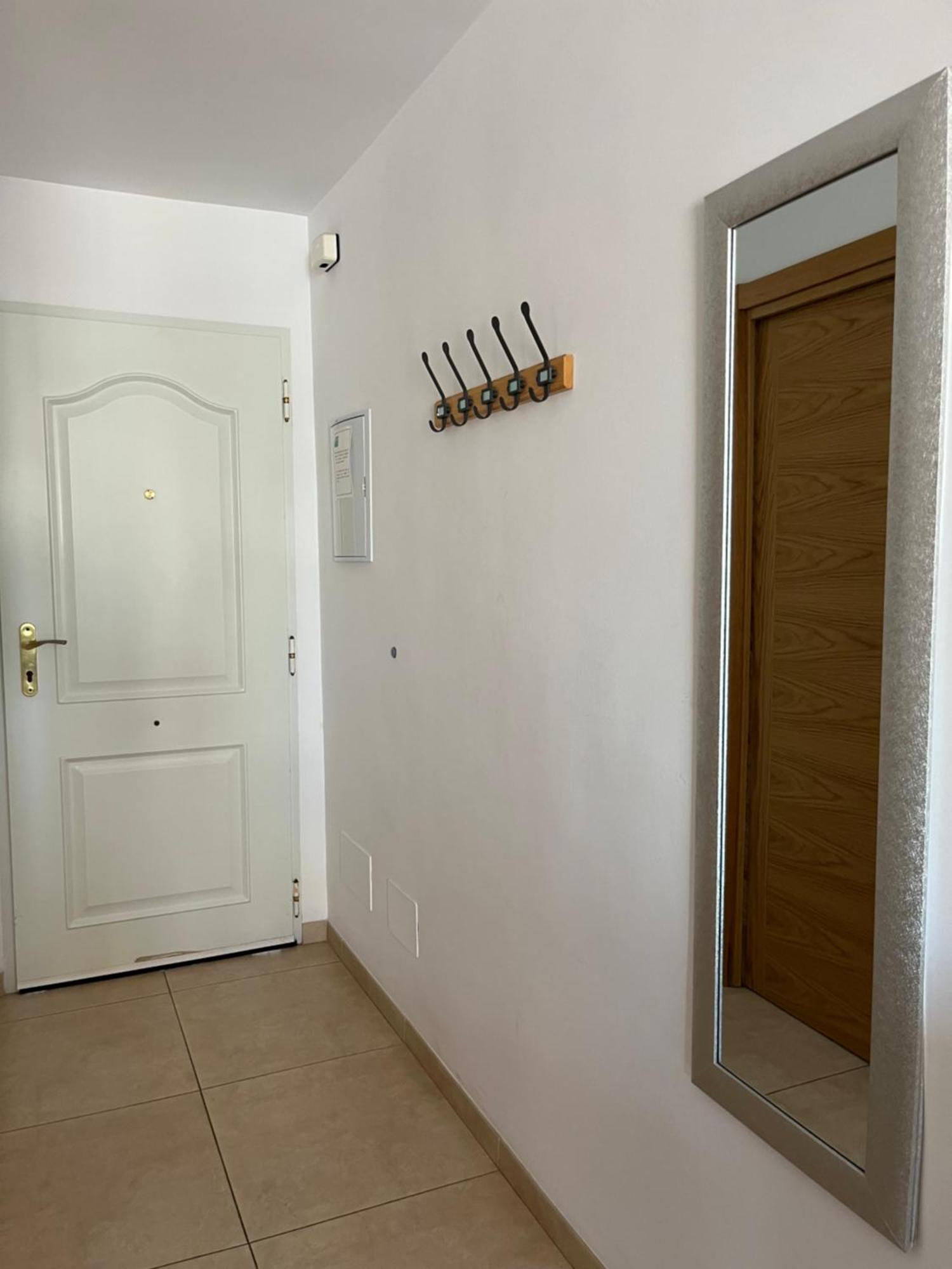 Amaner Capri Daire Torre Del Mar Dış mekan fotoğraf